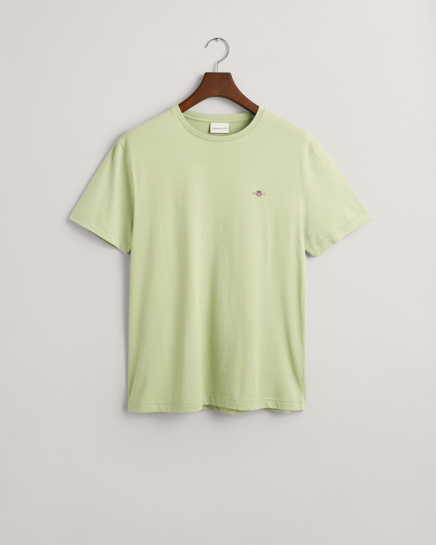 Men's Shield T-Shirt - MILKY MATCHA